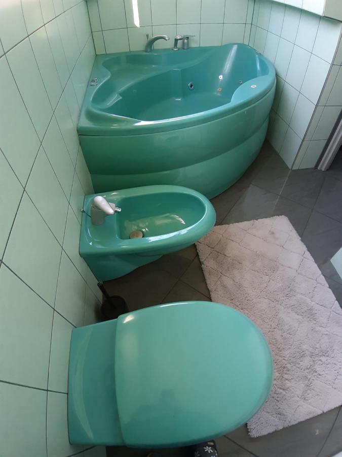 Pogodny Apartament Kudowa Zdroj Ngoại thất bức ảnh