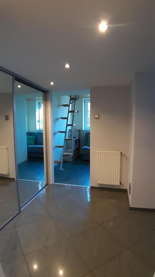 Pogodny Apartament Kudowa Zdroj Ngoại thất bức ảnh